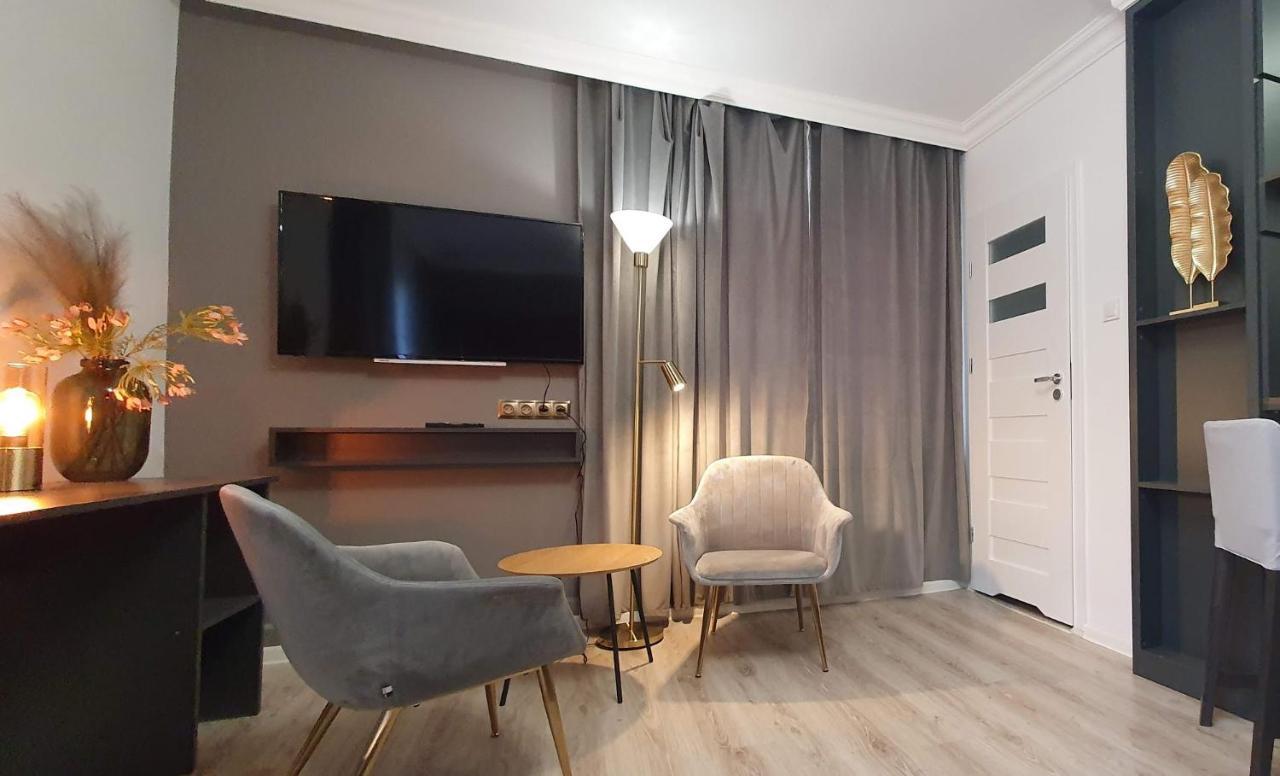 Dk Premium Przy Parku Centralnym Олщин Екстериор снимка